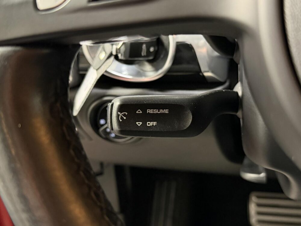 Porsche Cayenne 22