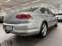 Volkswagen Passat 4