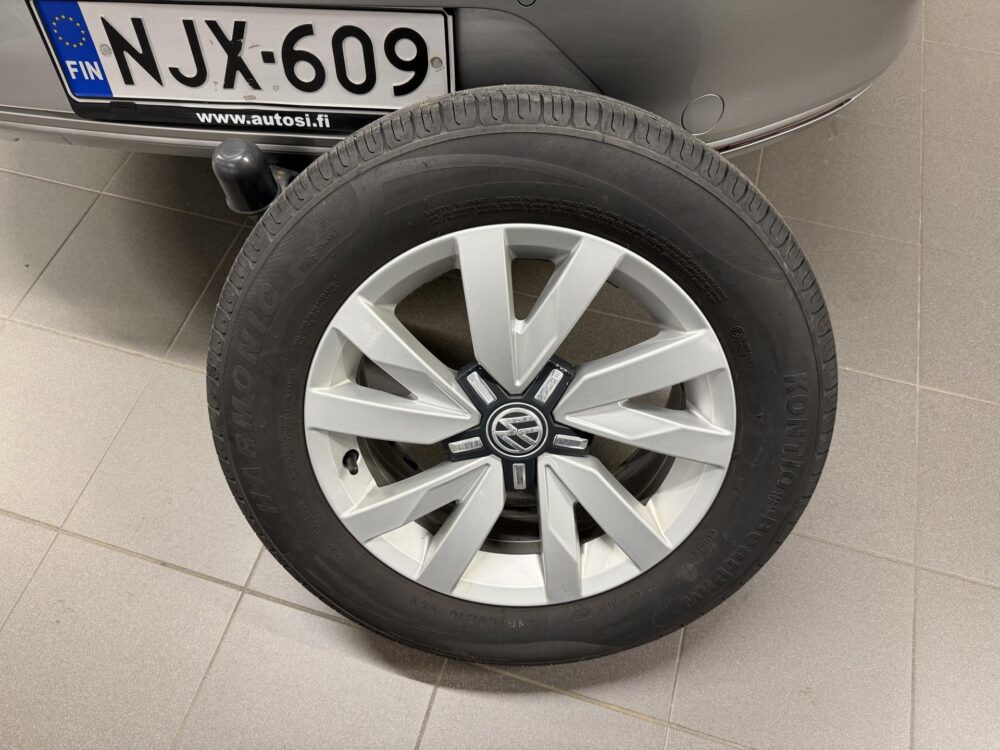 Volkswagen Passat 18