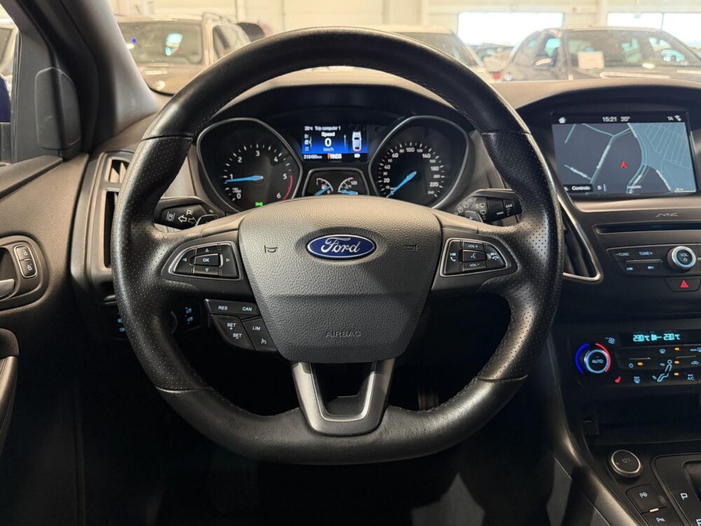 Ford Focus 13
