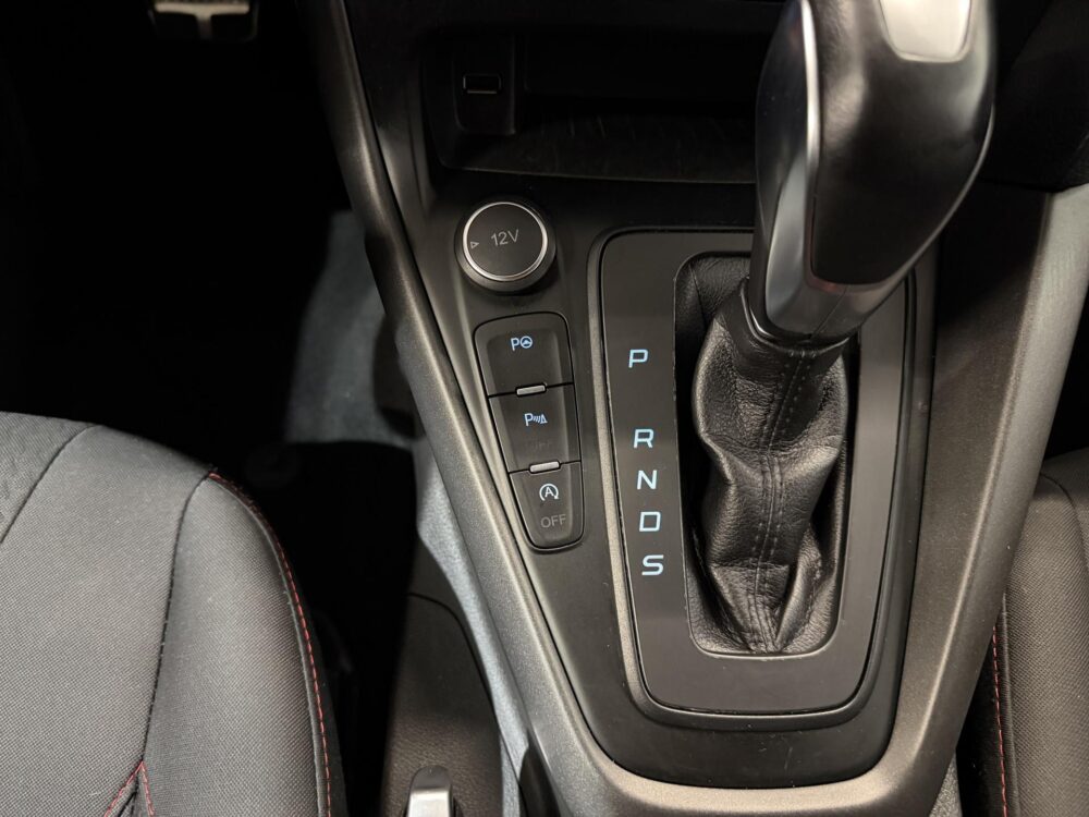 Ford Focus 16
