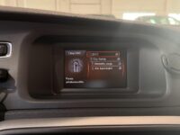 Volvo V40 17