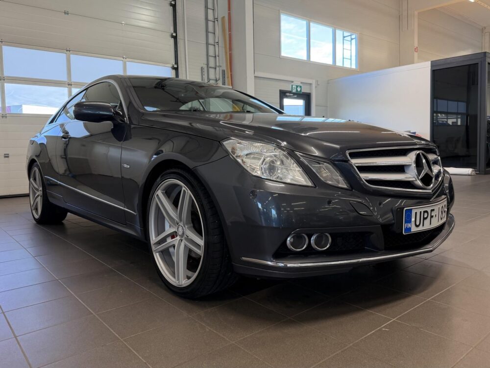 Mercedes-Benz E 6