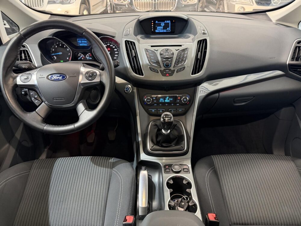 Ford Grand C-Max 17