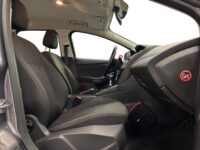 Ford Focus 11