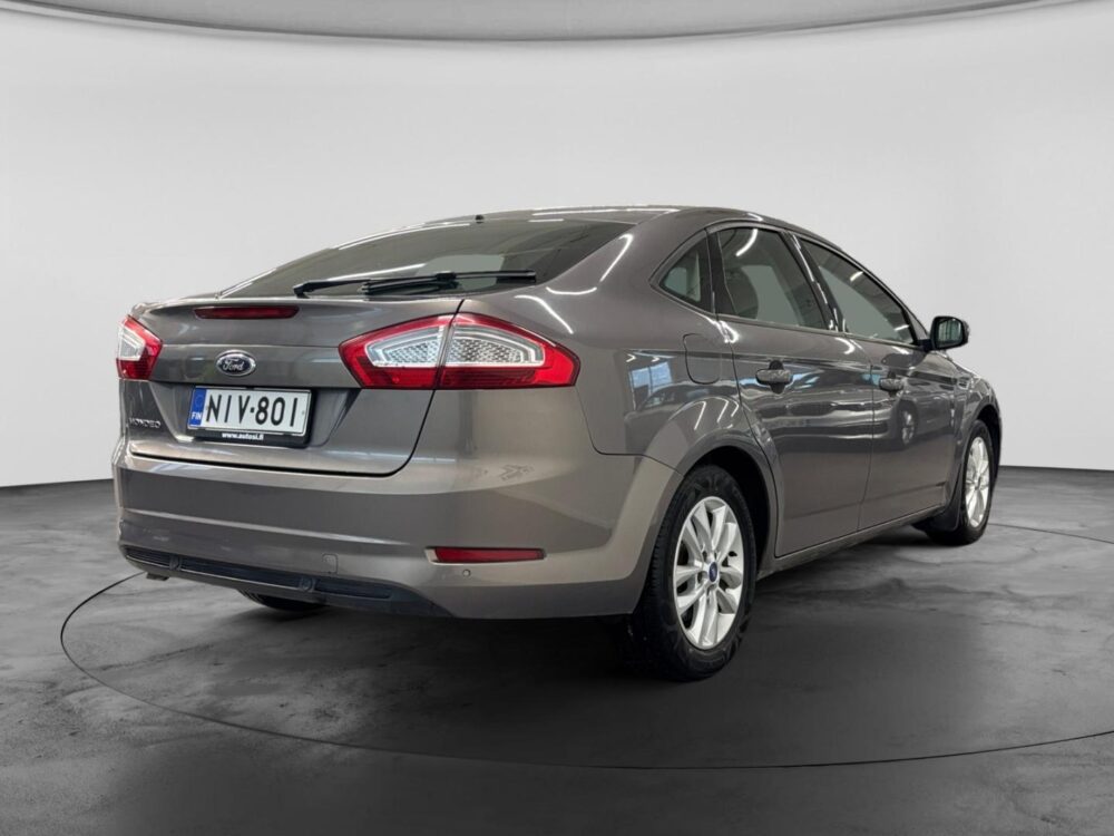 Ford Mondeo 5