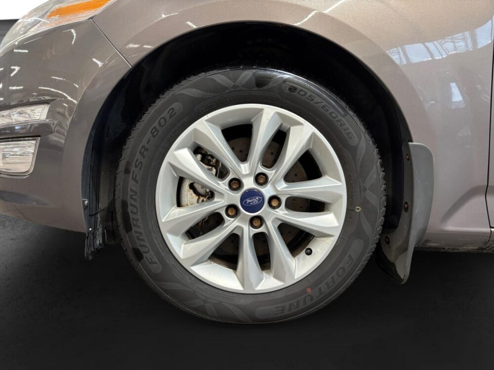 Ford Mondeo 9