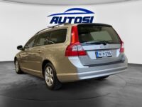 Volvo V70 3