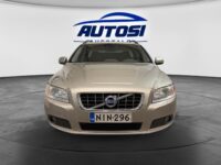 Volvo V70 8