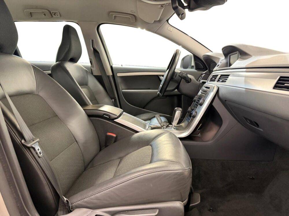 Volvo V70 15