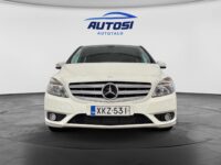 Mercedes-Benz B 8
