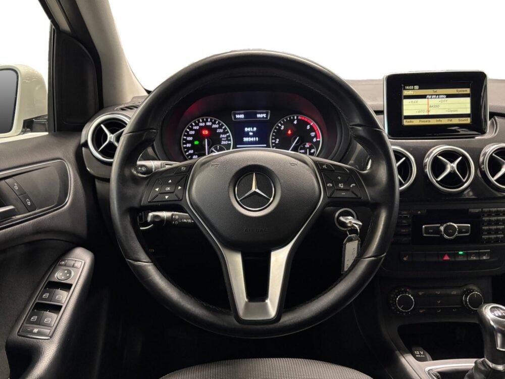 Mercedes-Benz B 11