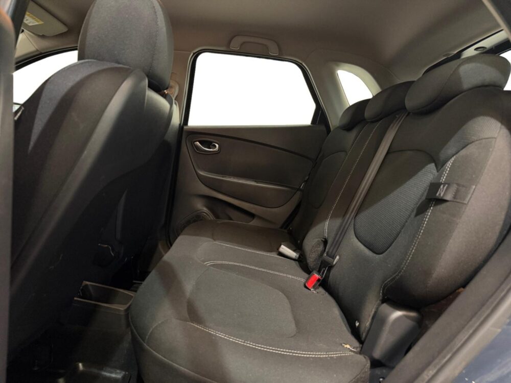 Renault Captur 13