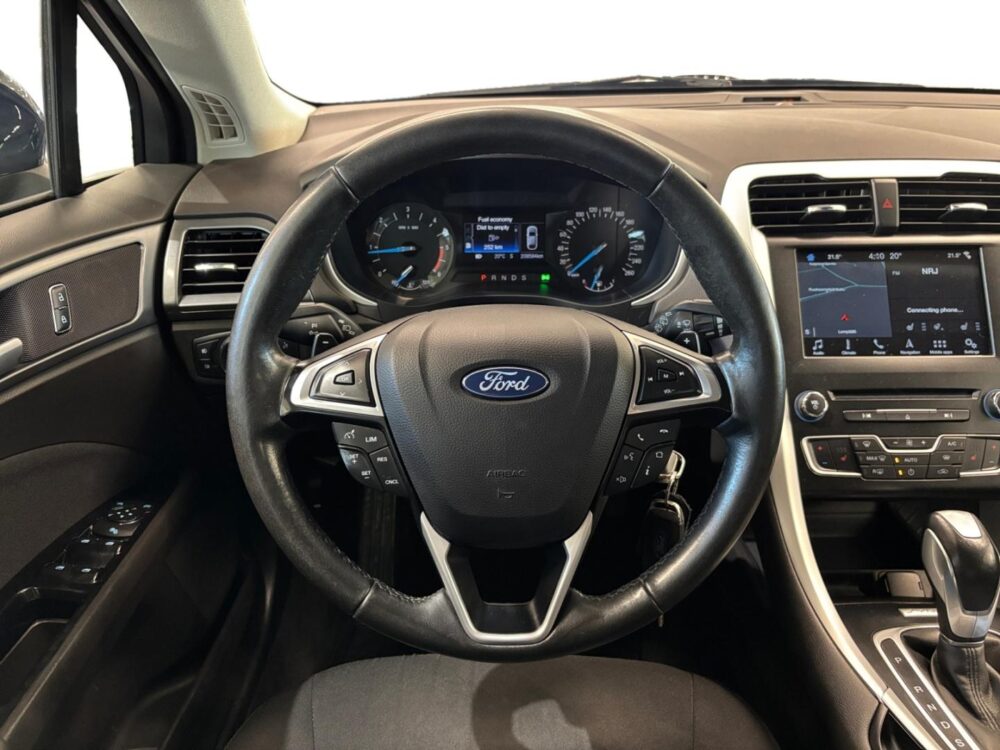 Ford Mondeo 10