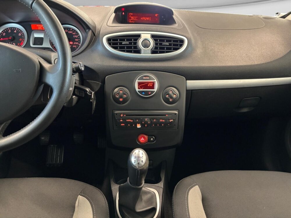 Renault Clio 12