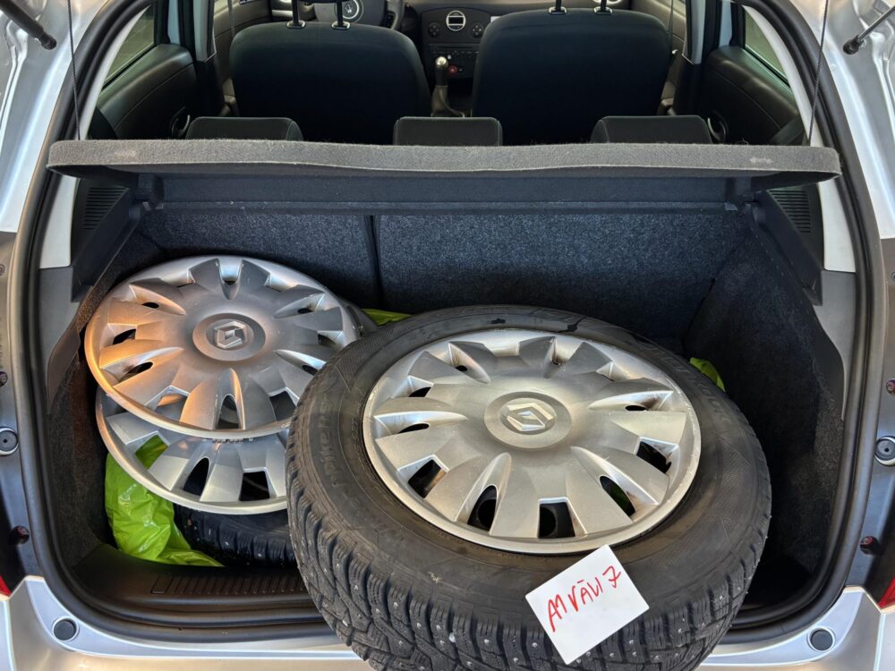 Renault Clio 16