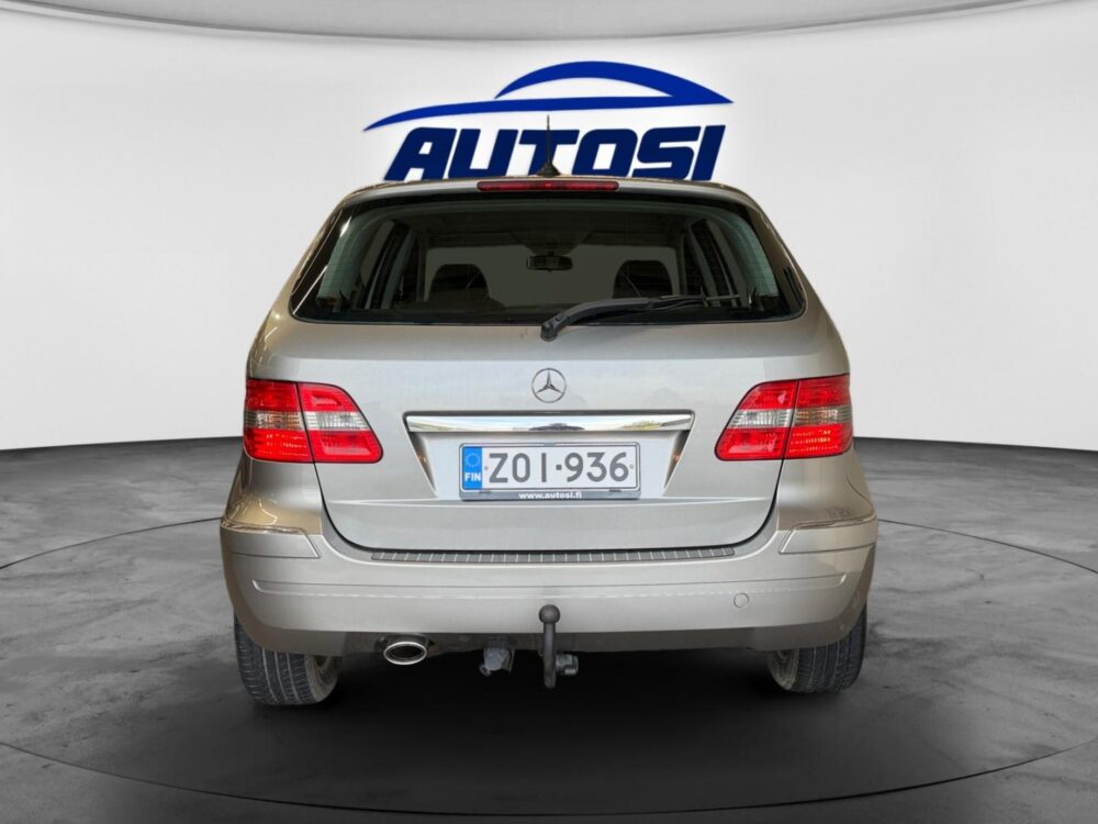 Mercedes-Benz B 4