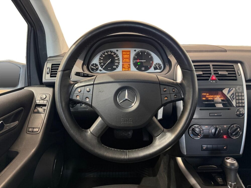 Mercedes-Benz B 10