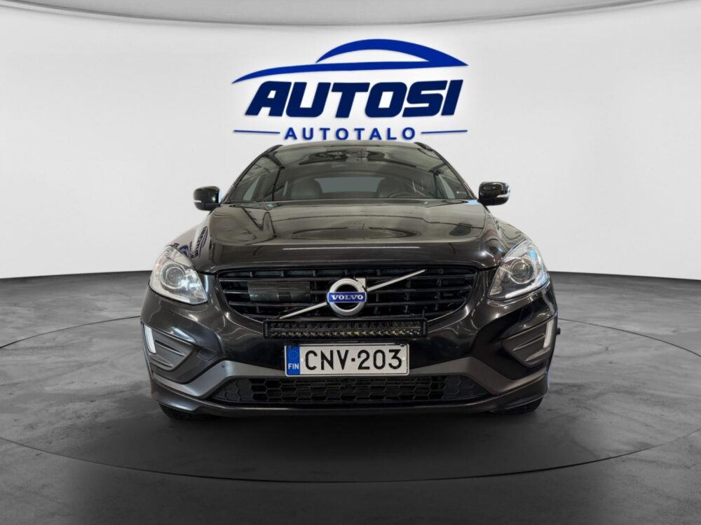 Volvo XC60 7