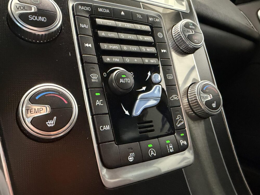Volvo XC60 24