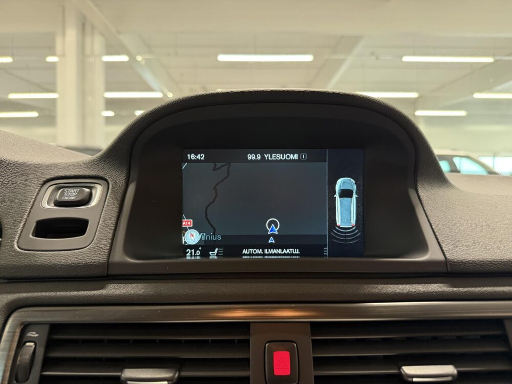 Volvo XC70 23