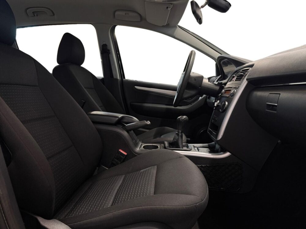 Mercedes-Benz B 14