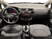 Kia Rio 13