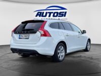 Volvo V60 5